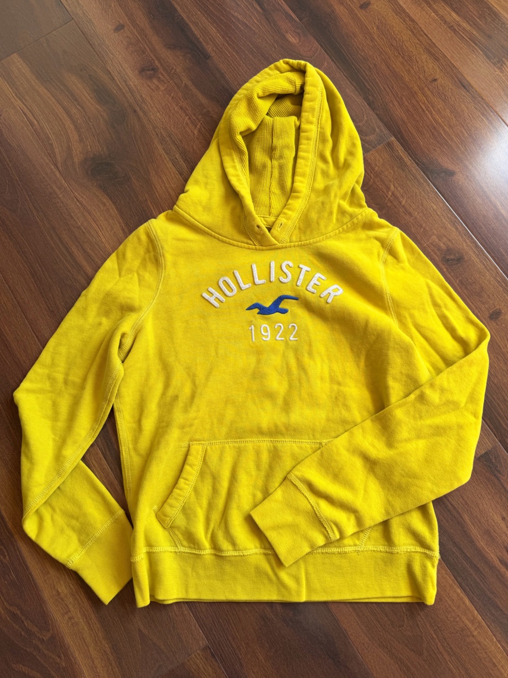 Hollister California Y2K Hoodie Embroidered Yellow Womens L